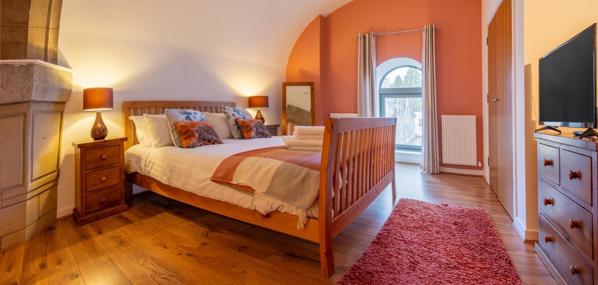פורט אוגוסטוס Abbey Church Upper North Aisle Luxury Self Catering 2 Bedroom Apartments מראה חיצוני תמונה