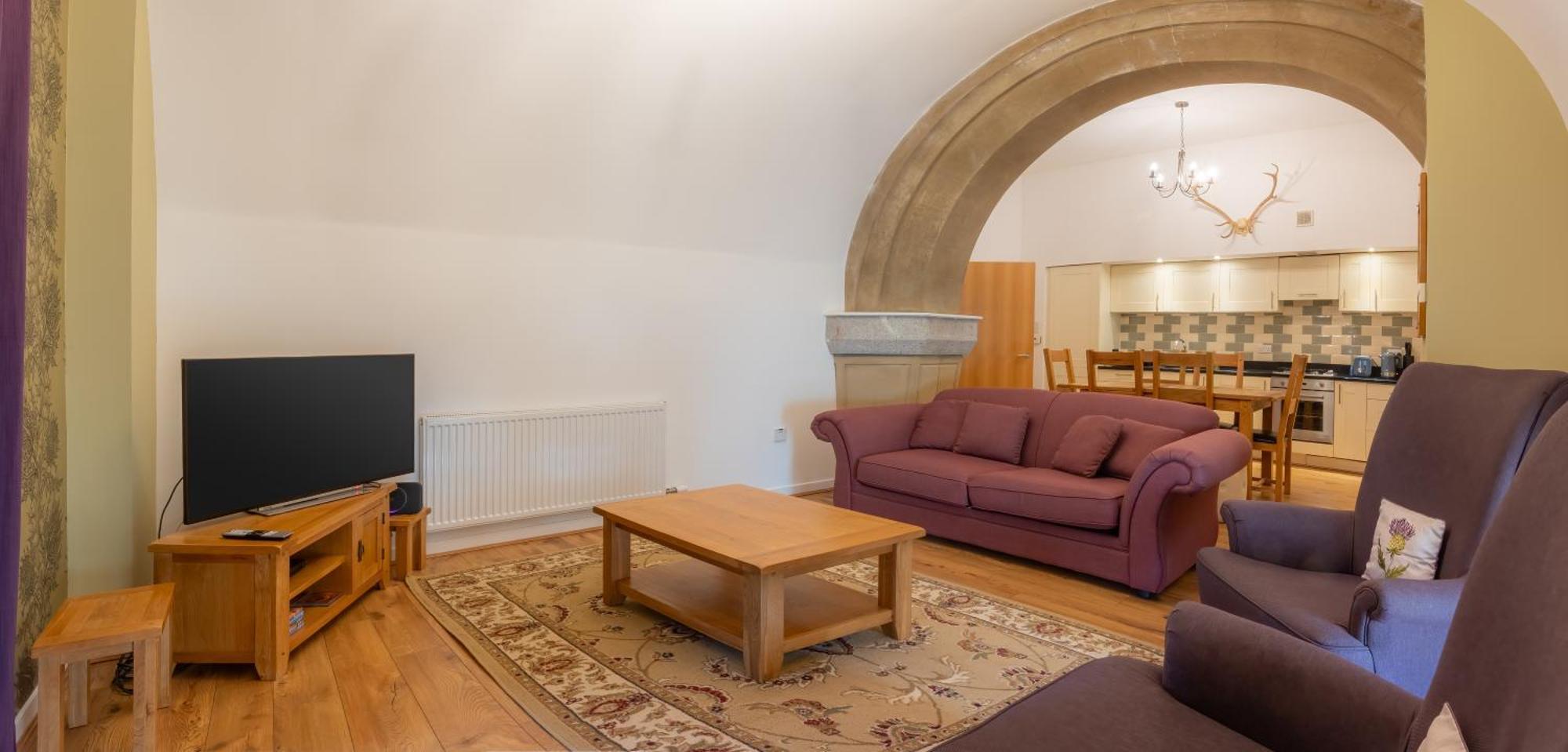 פורט אוגוסטוס Abbey Church Upper North Aisle Luxury Self Catering 2 Bedroom Apartments מראה חיצוני תמונה